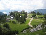 Blick auf  Berggasthof Rofan und Erfurter Hütte