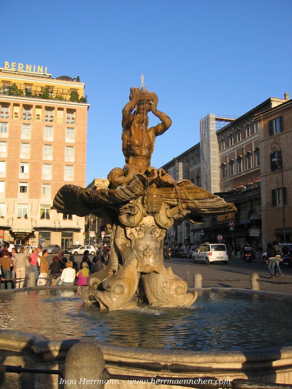 Fontana del Tritone 