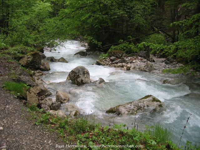 Wanderung zur Höllentalklamm